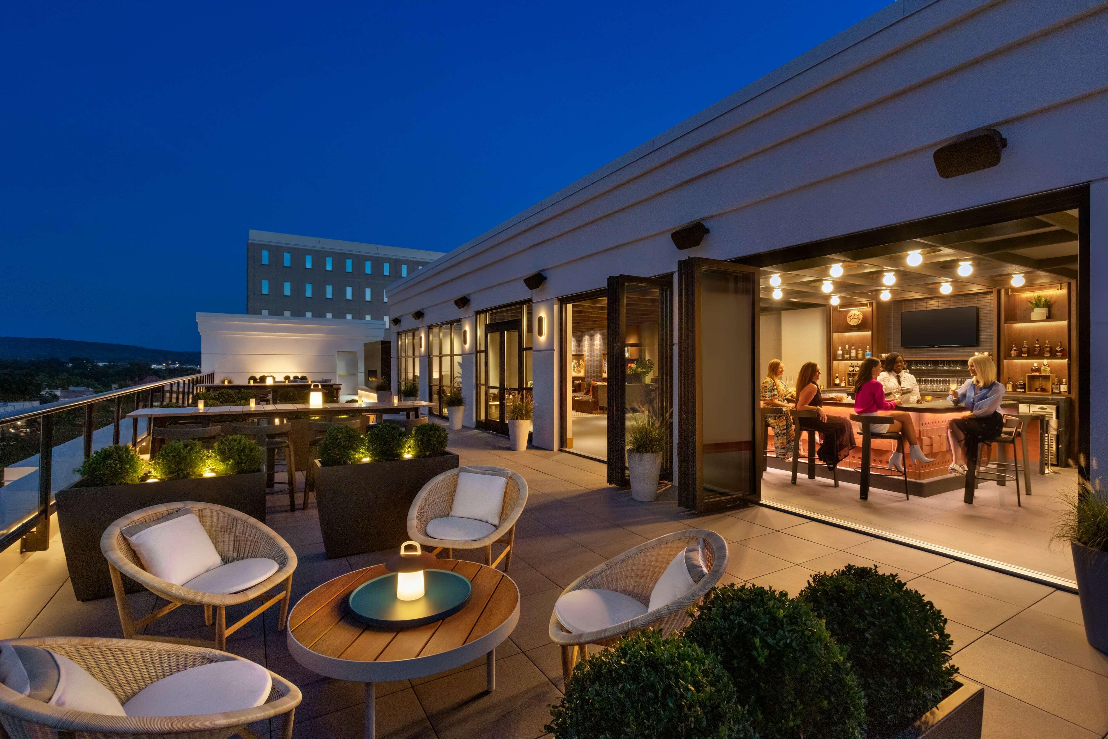 106 Jefferson Huntsville, Curio Collection By Hilton 외부 사진